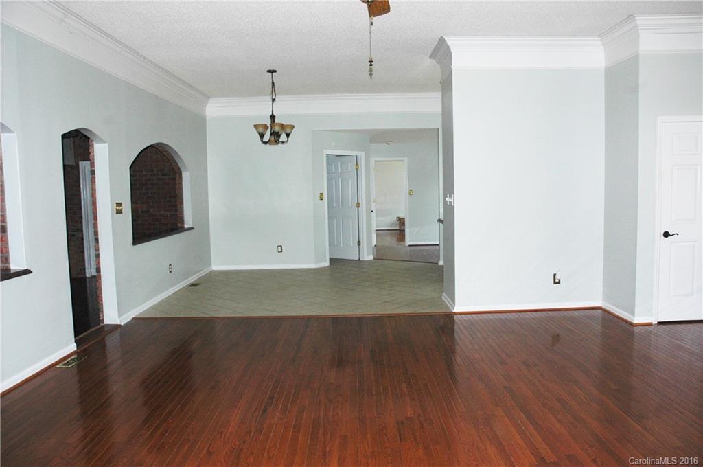 Moss Creek - Residential