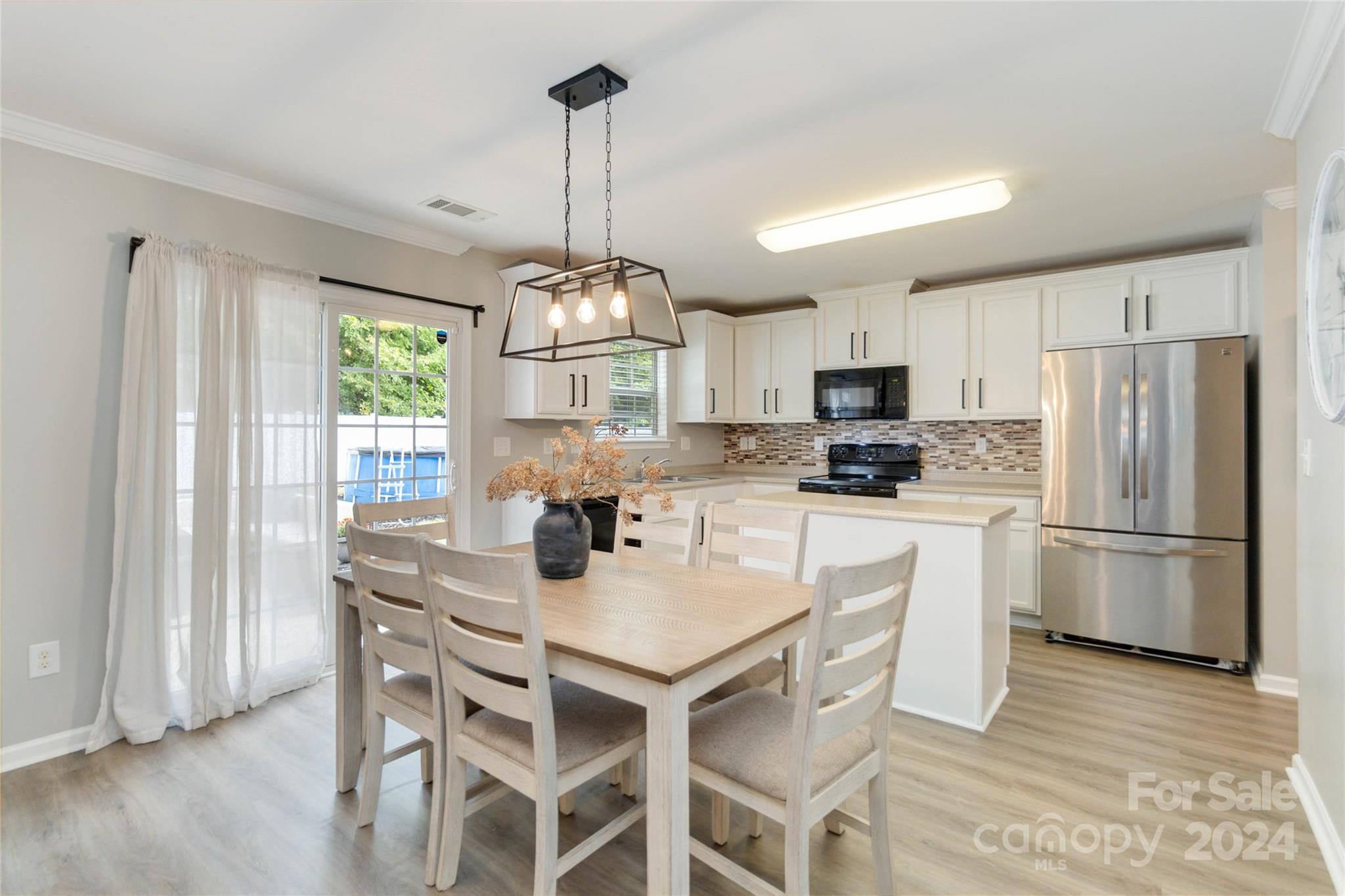 Northlake Landing - Residential