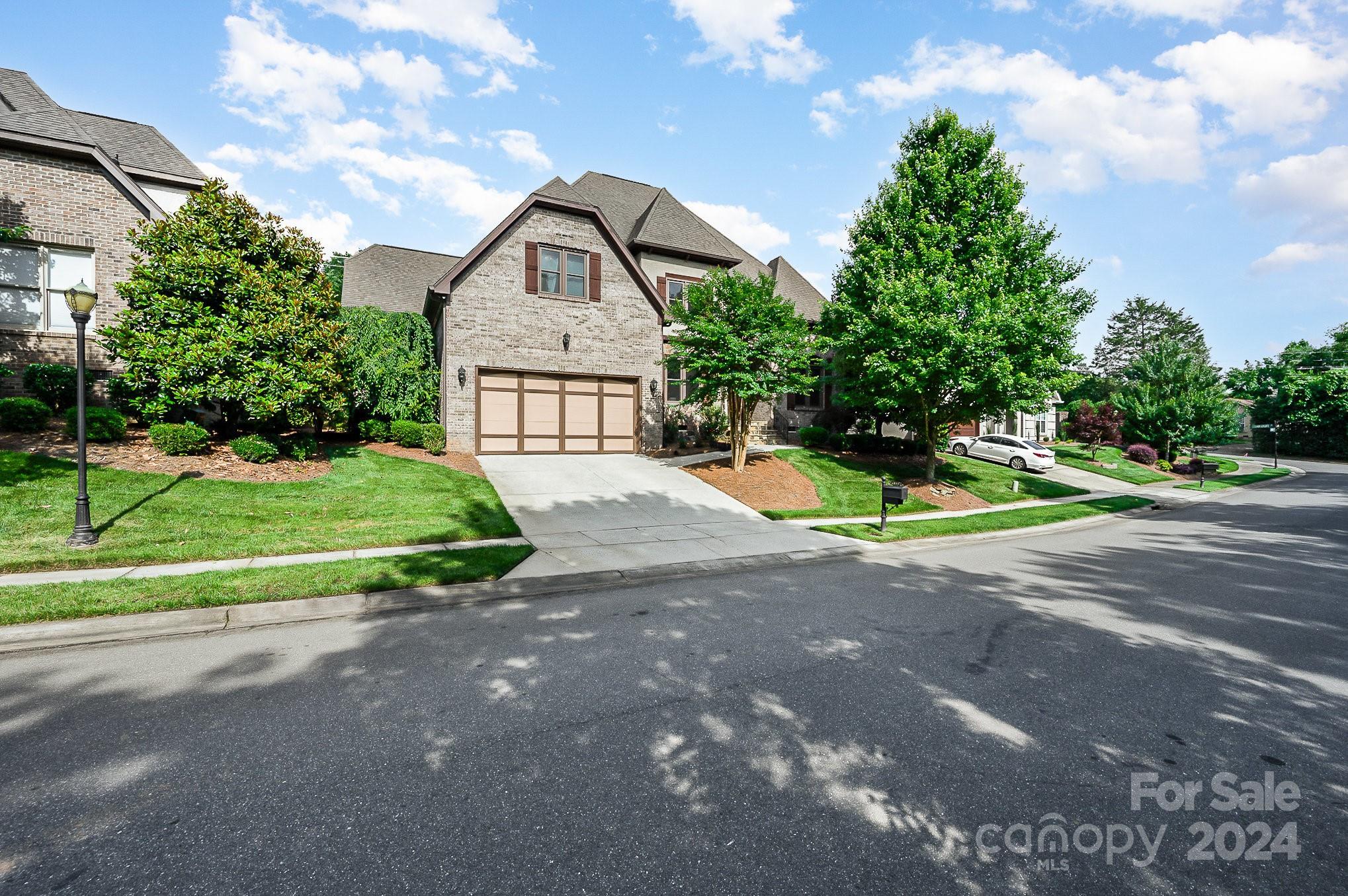 Green Park - Residential