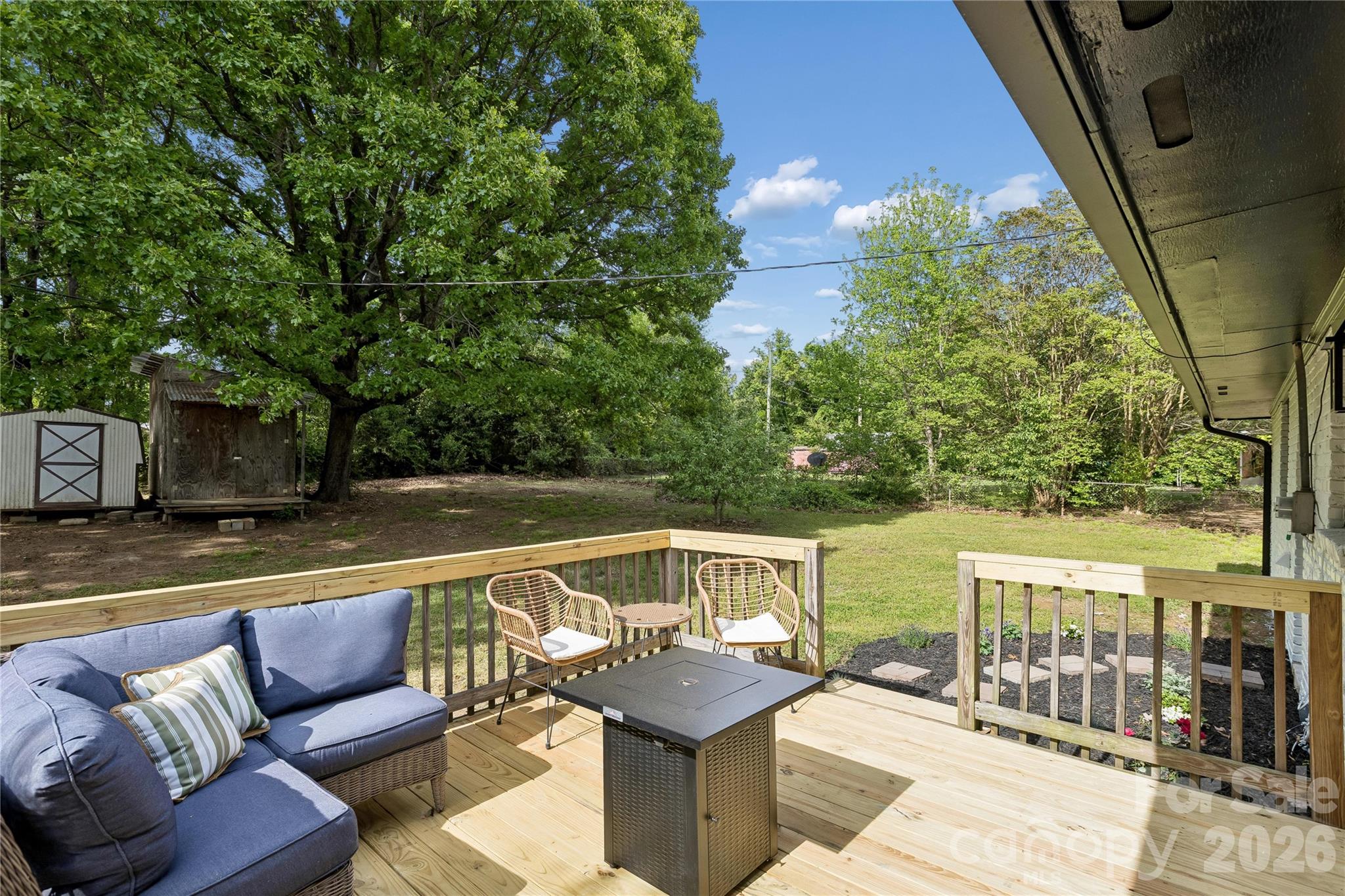 Midbrook - Residential