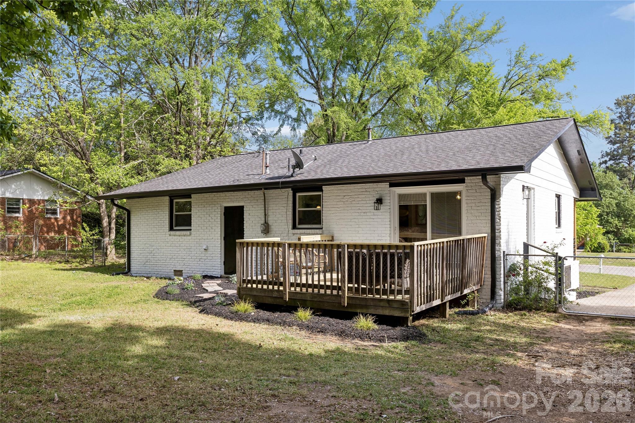 Midbrook - Residential