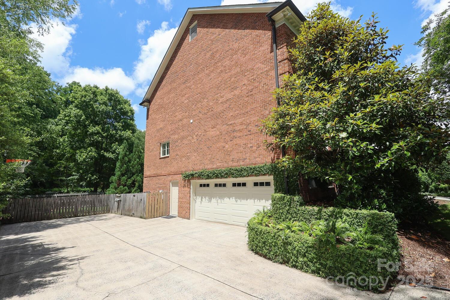 Myers Park - Residential