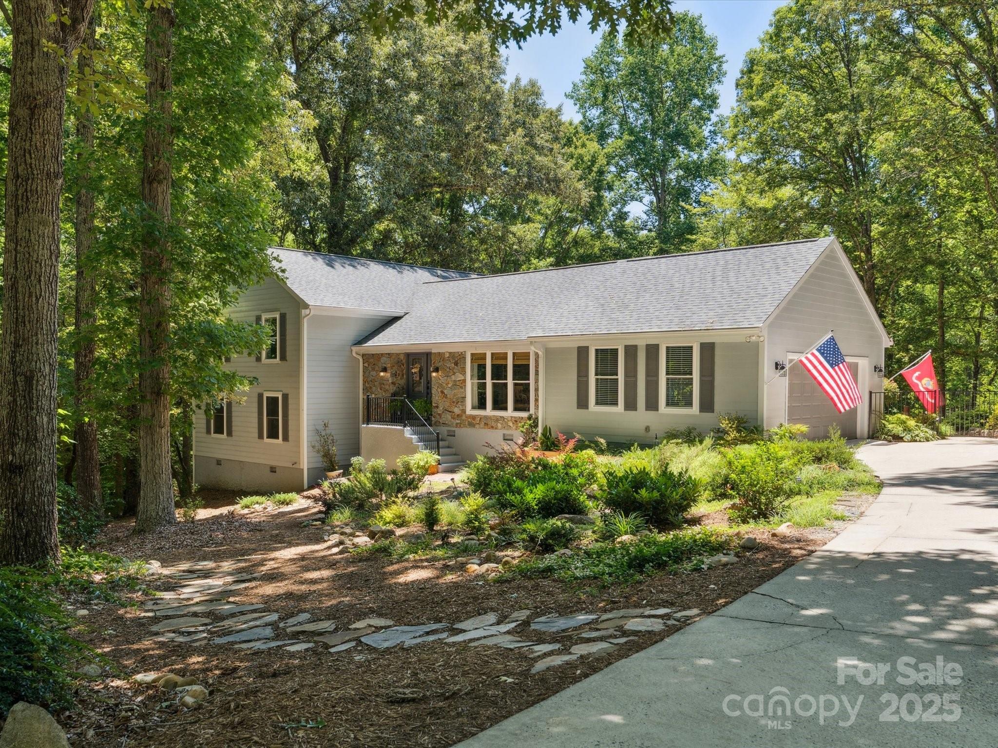 Olde Williamsburg - Residential