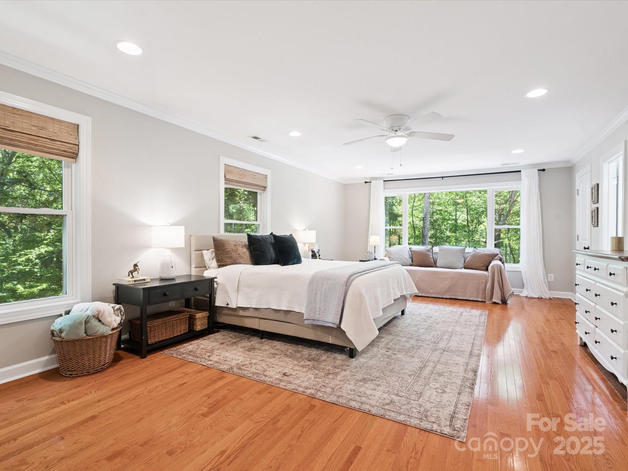 Olde Williamsburg - Residential