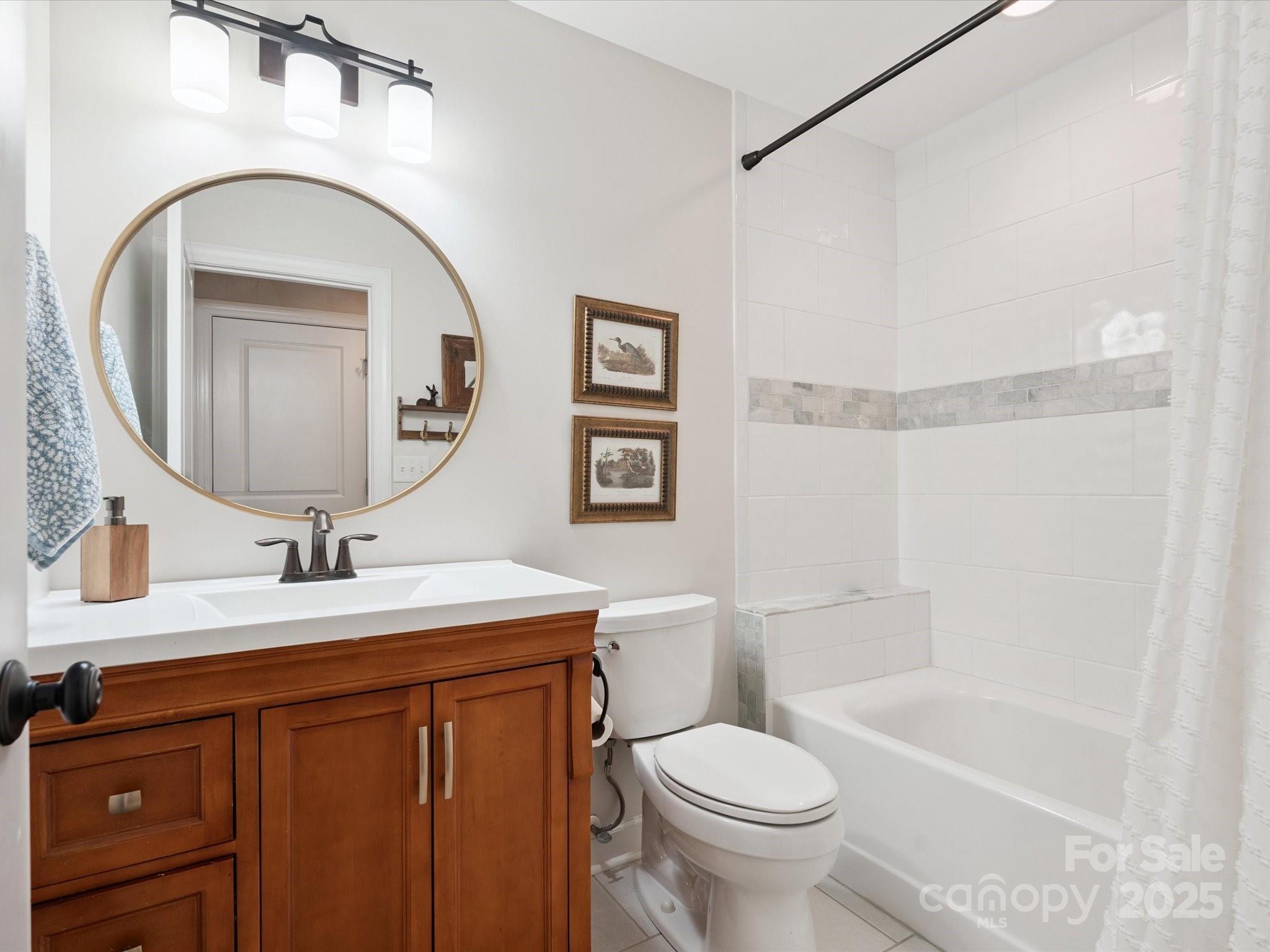 Olde Williamsburg - Residential