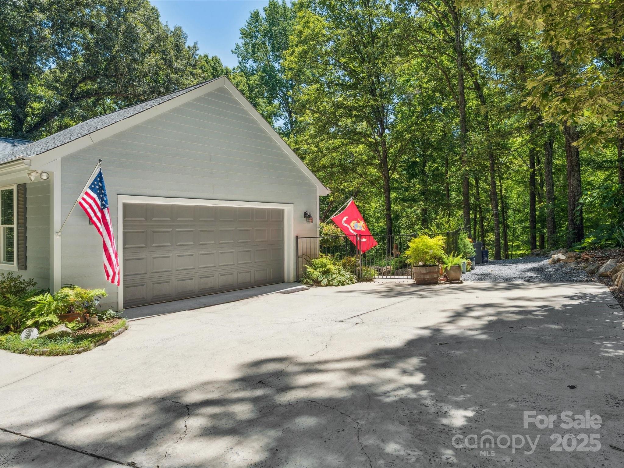 Olde Williamsburg - Residential