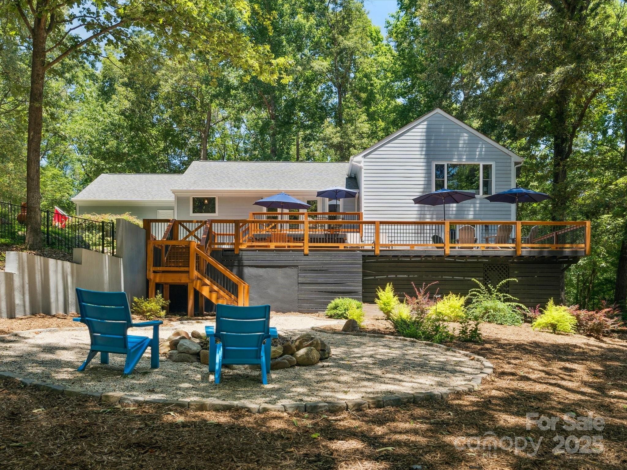 Olde Williamsburg - Residential