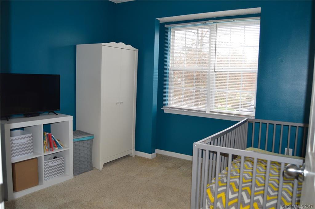 Jordans Pond - Residential