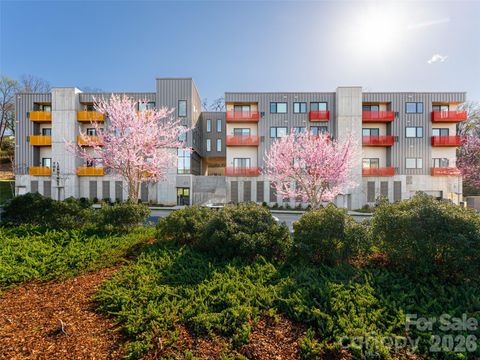Photo of 68 Craven Street #304, Asheville, NC 28806 (MLS # 4376881)