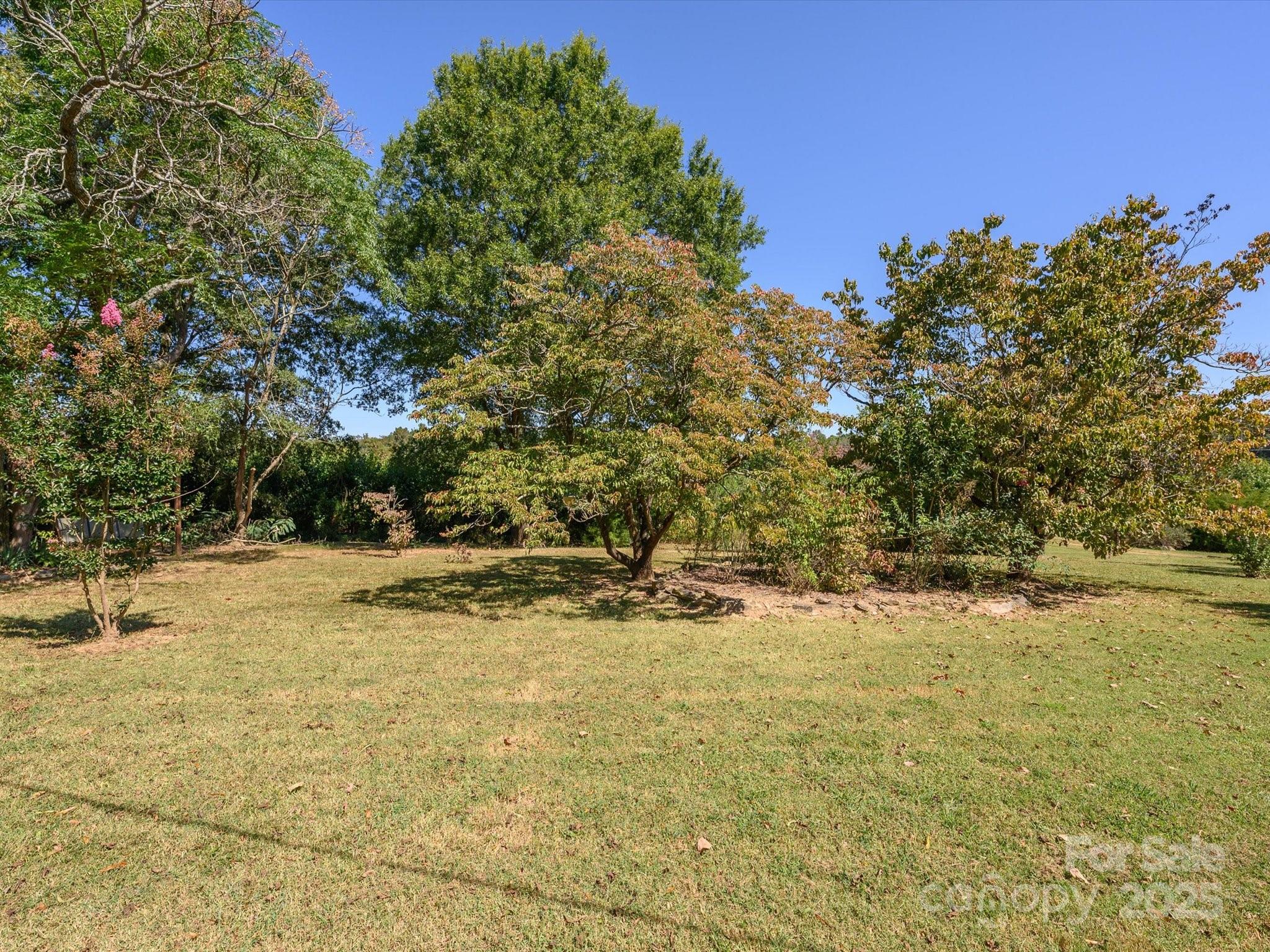 7022 White Store Road