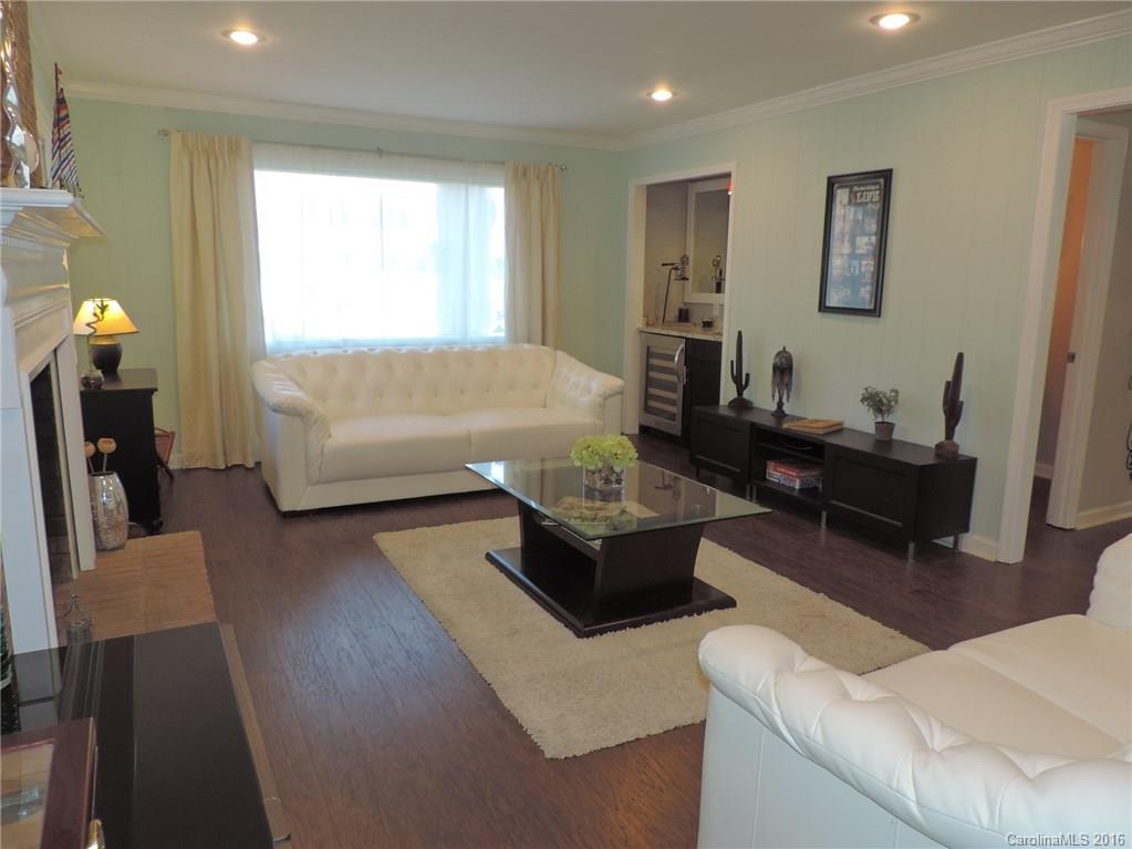 Tega Cay - Residential