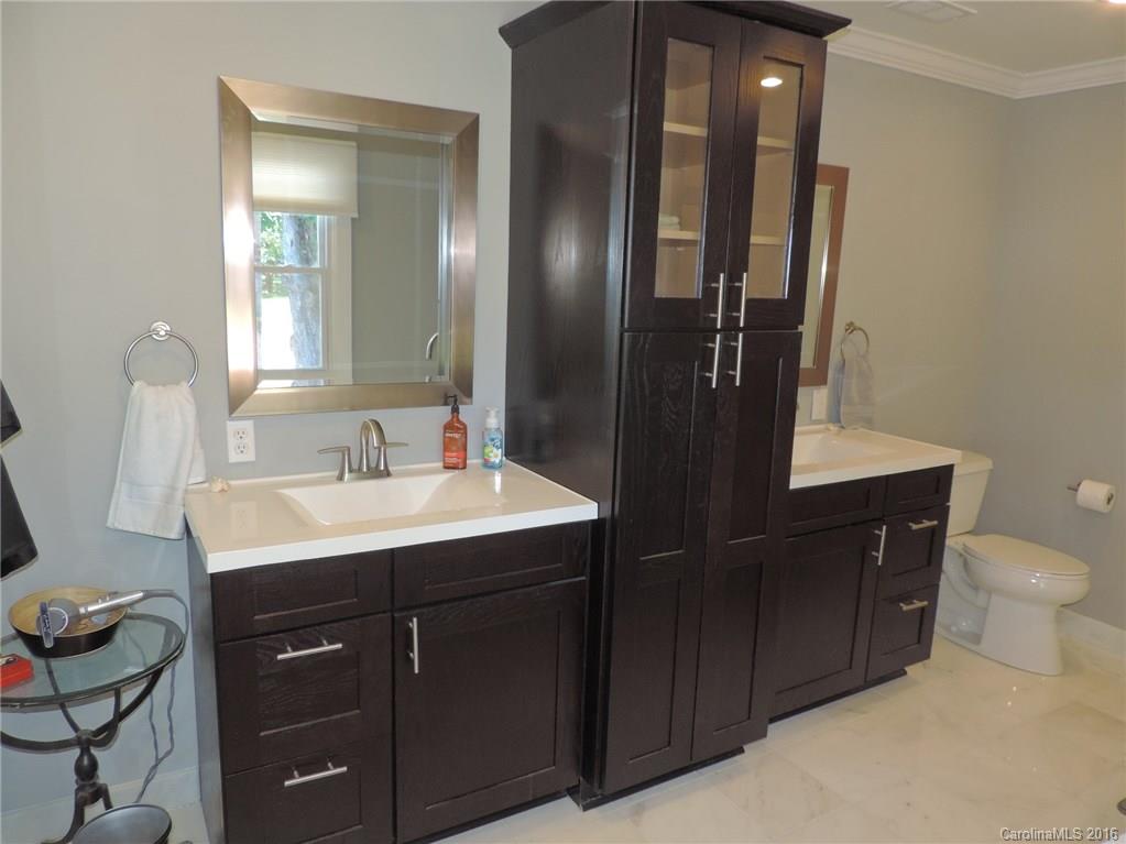 Tega Cay - Residential