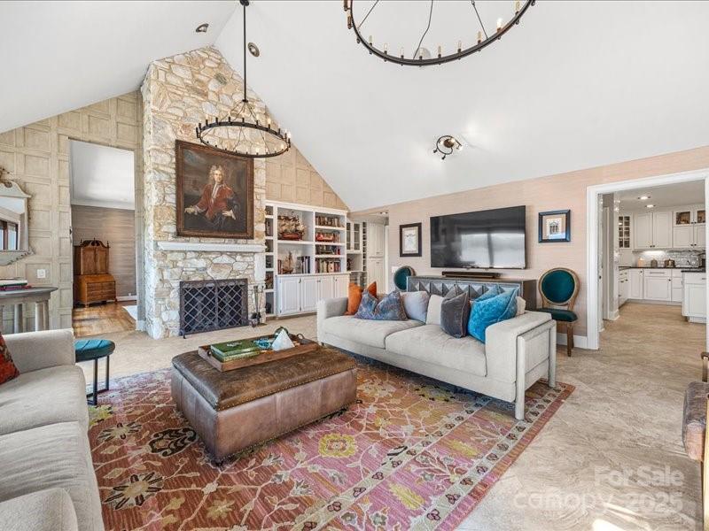 River Hills - Residential