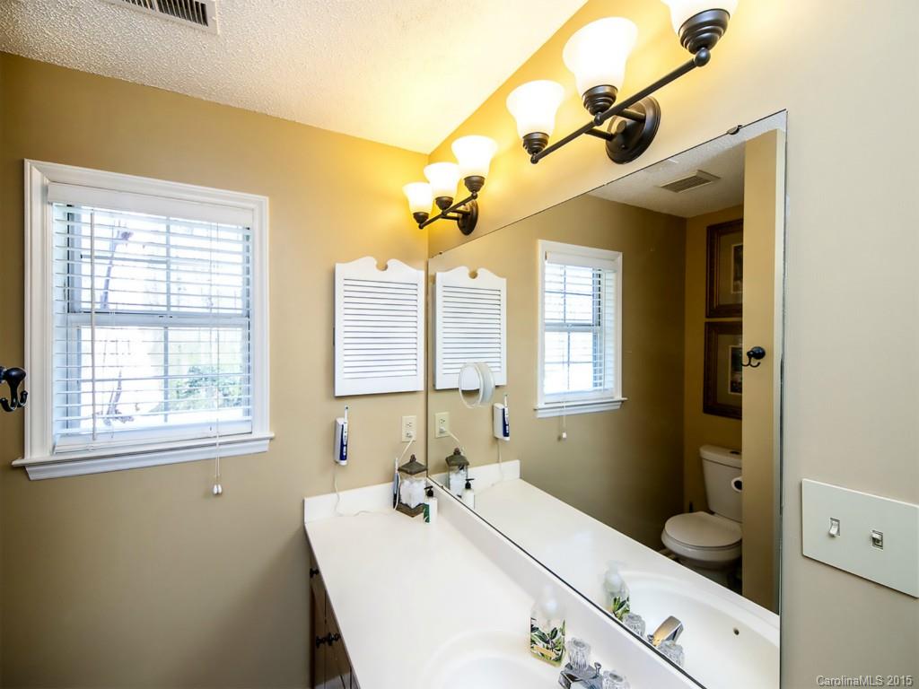 Meadow Glen - Residential