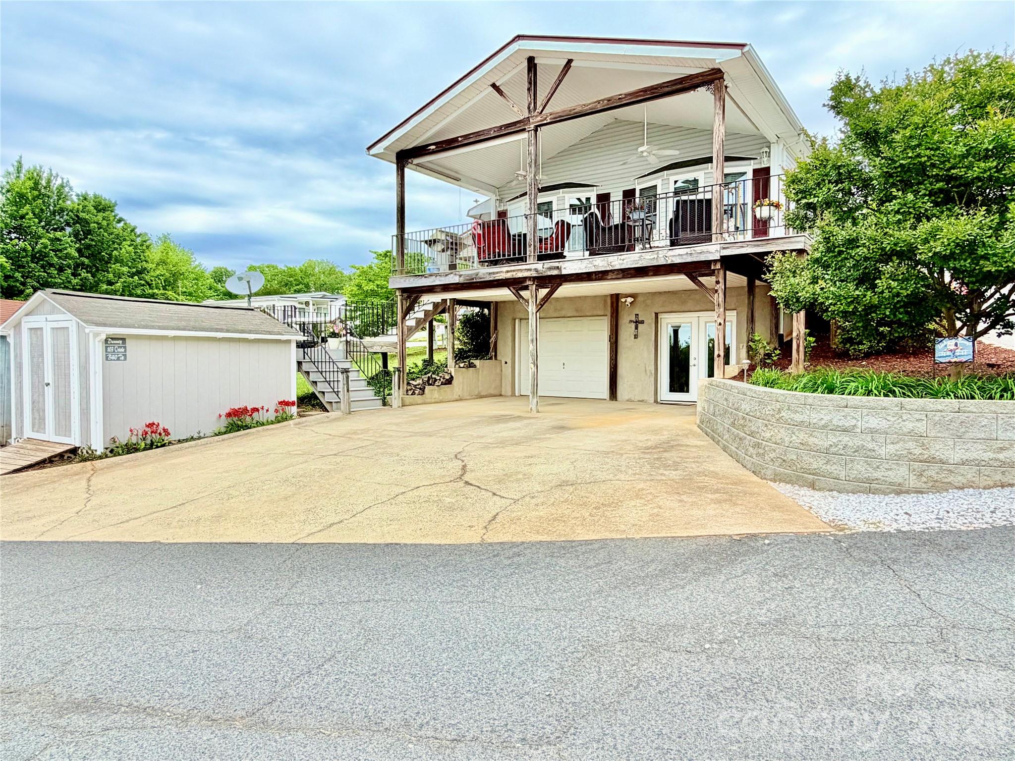 Badin Shores Resort - Residential