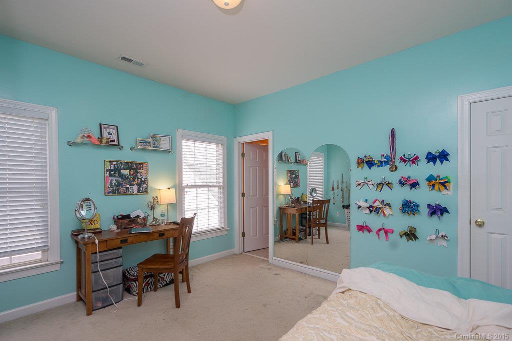 Lakeshore - Residential