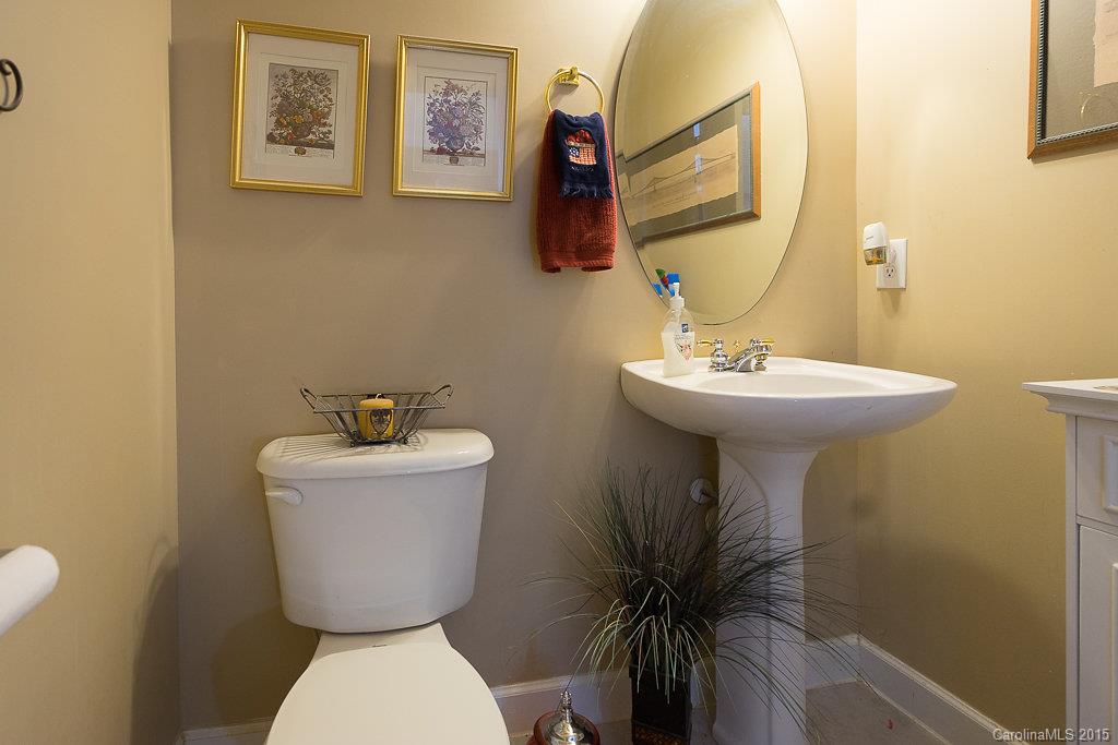 Lakeshore - Residential