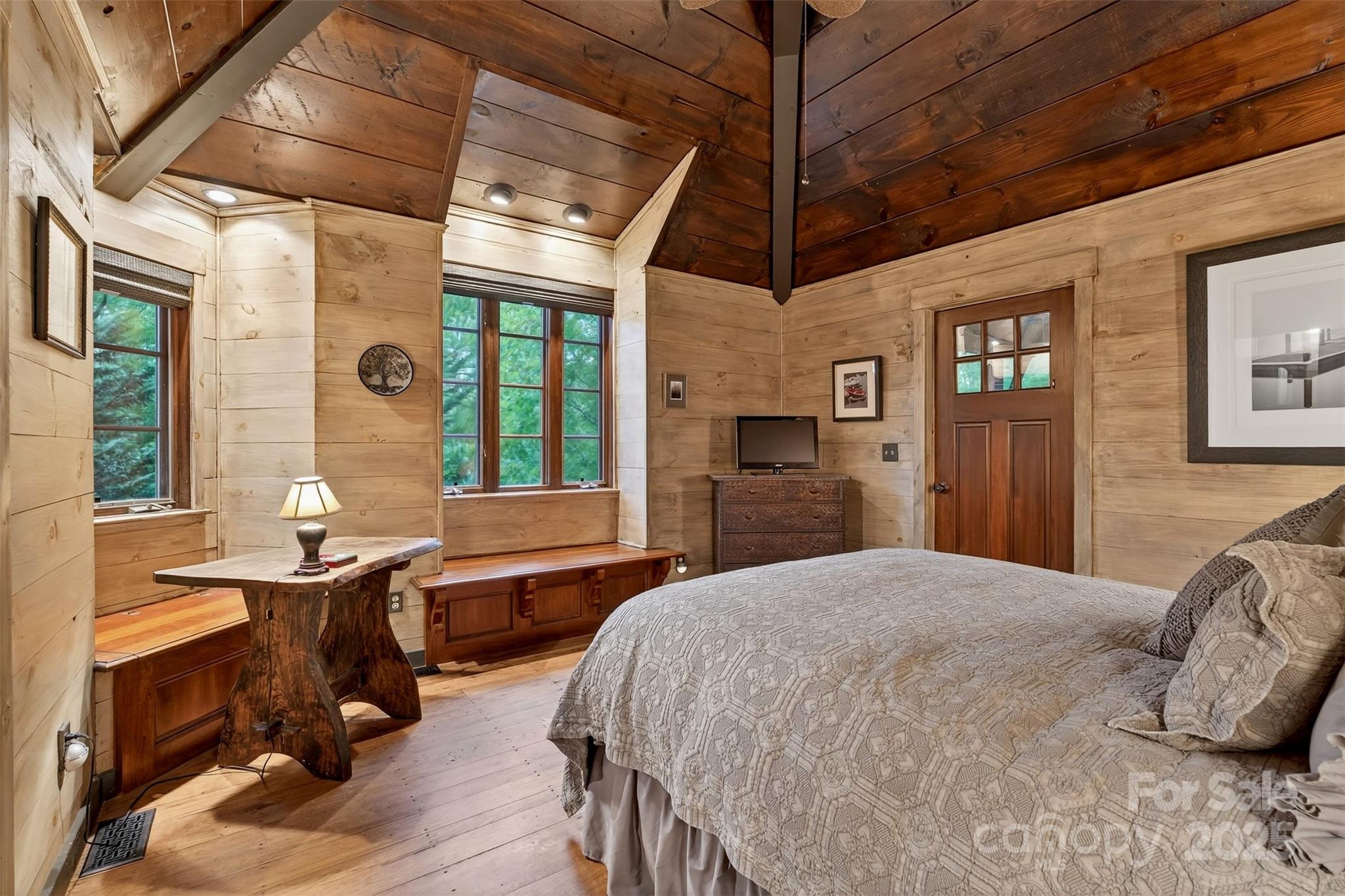 Cliff Ridge Colony - Residential