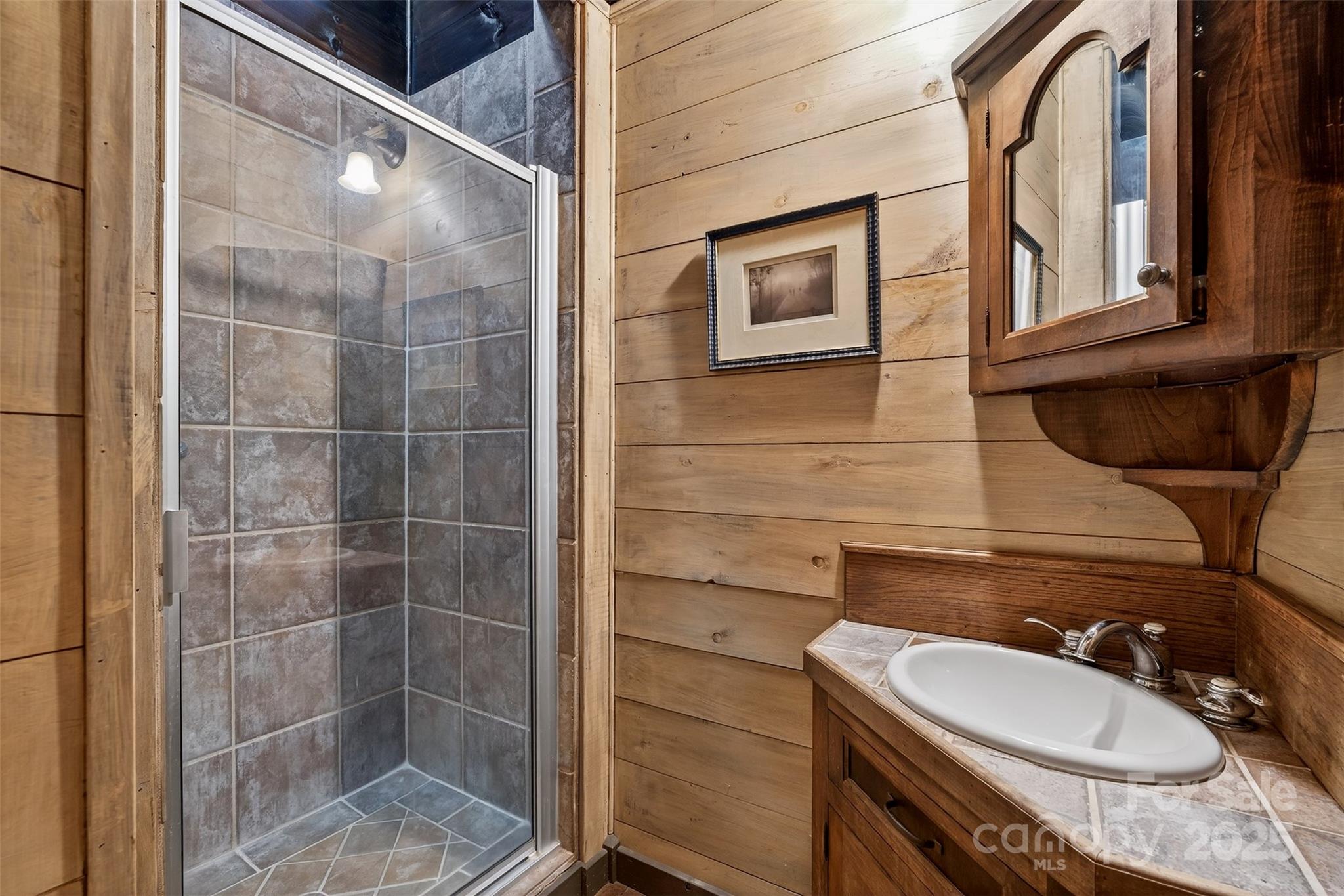 Cliff Ridge Colony - Residential