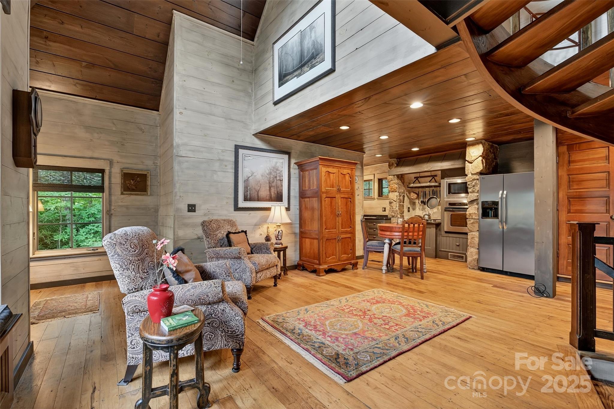 Cliff Ridge Colony - Residential