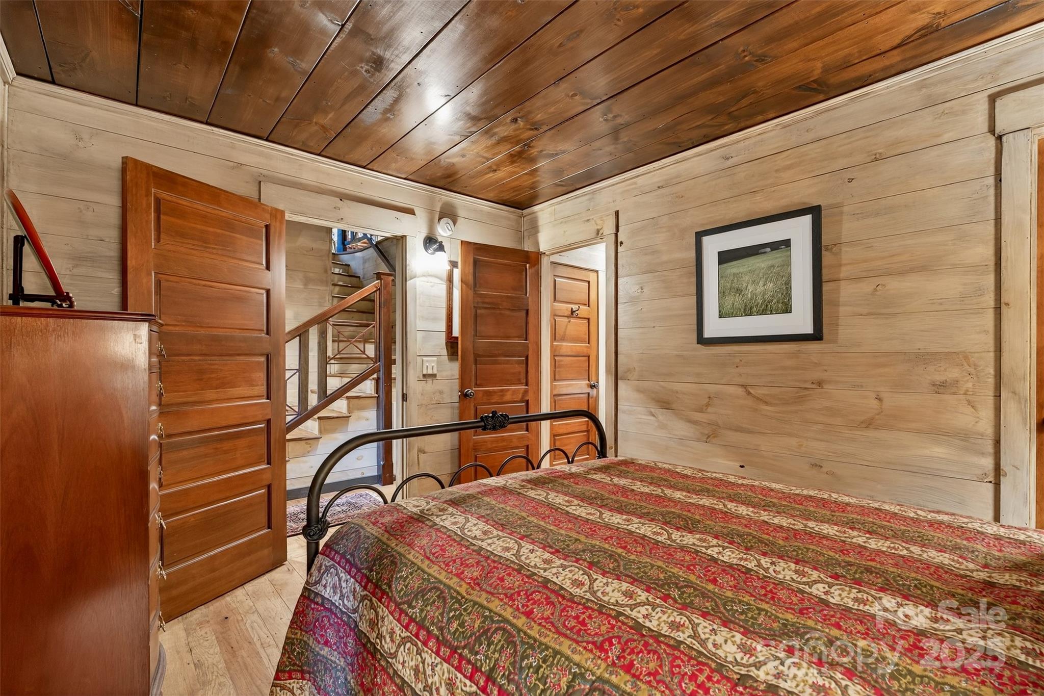 Cliff Ridge Colony - Residential