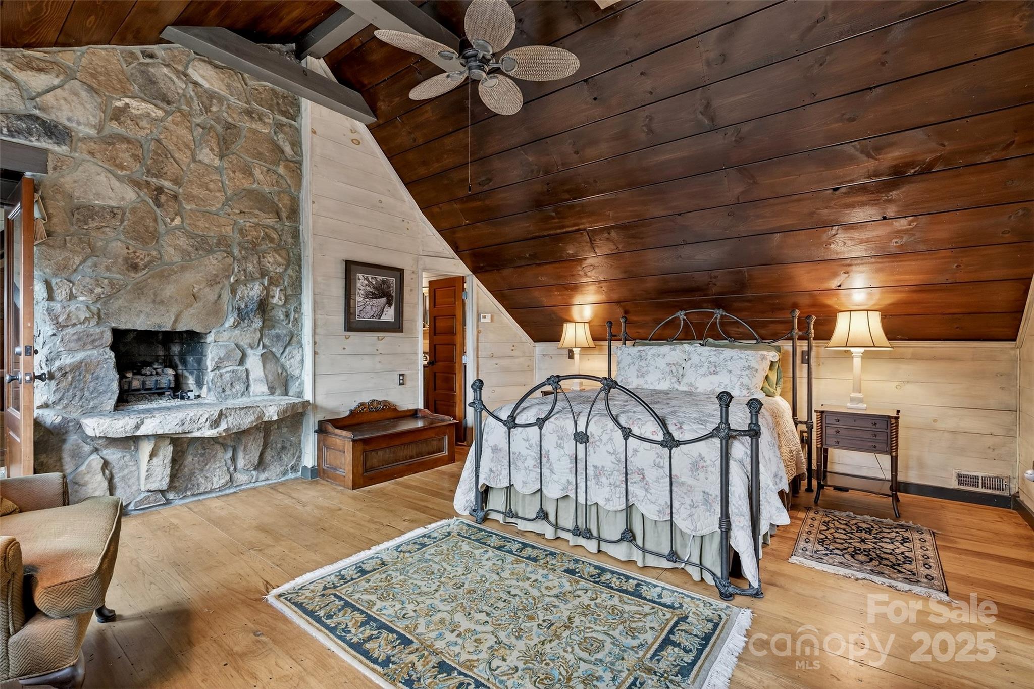 Cliff Ridge Colony - Residential