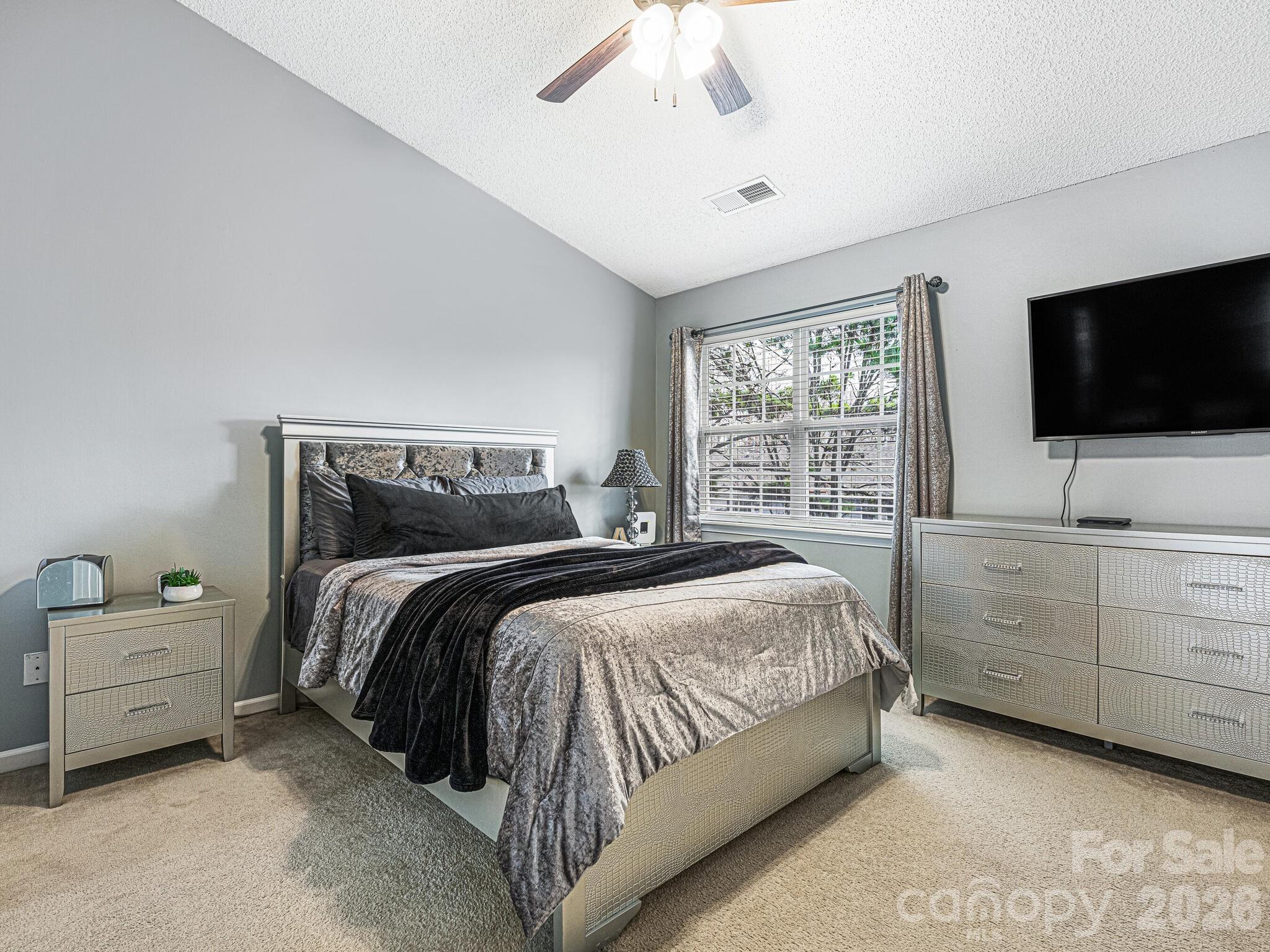 Holly Ridge - Residential