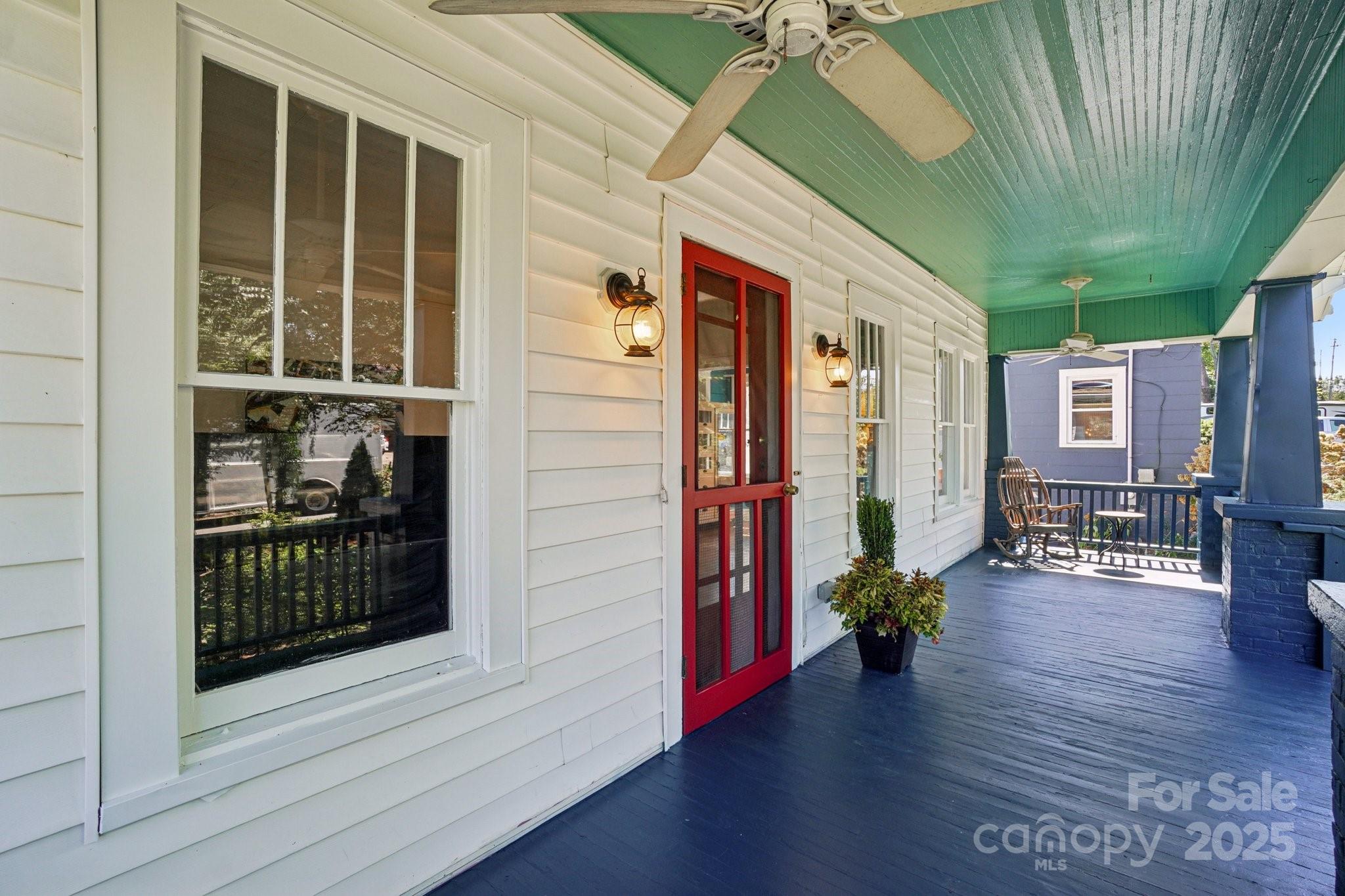 31 Oakwood Street