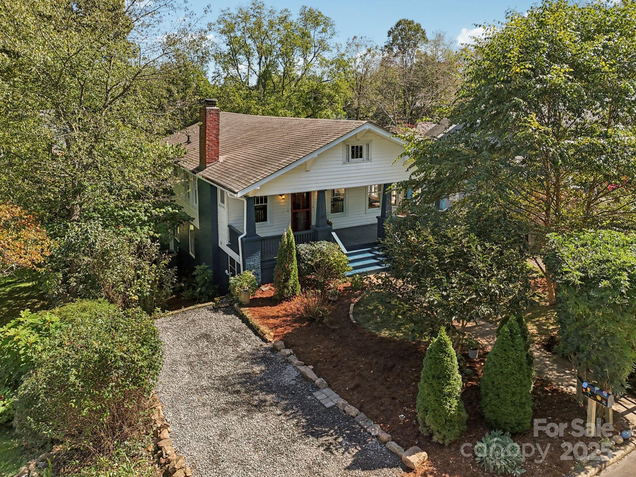 31 Oakwood Street