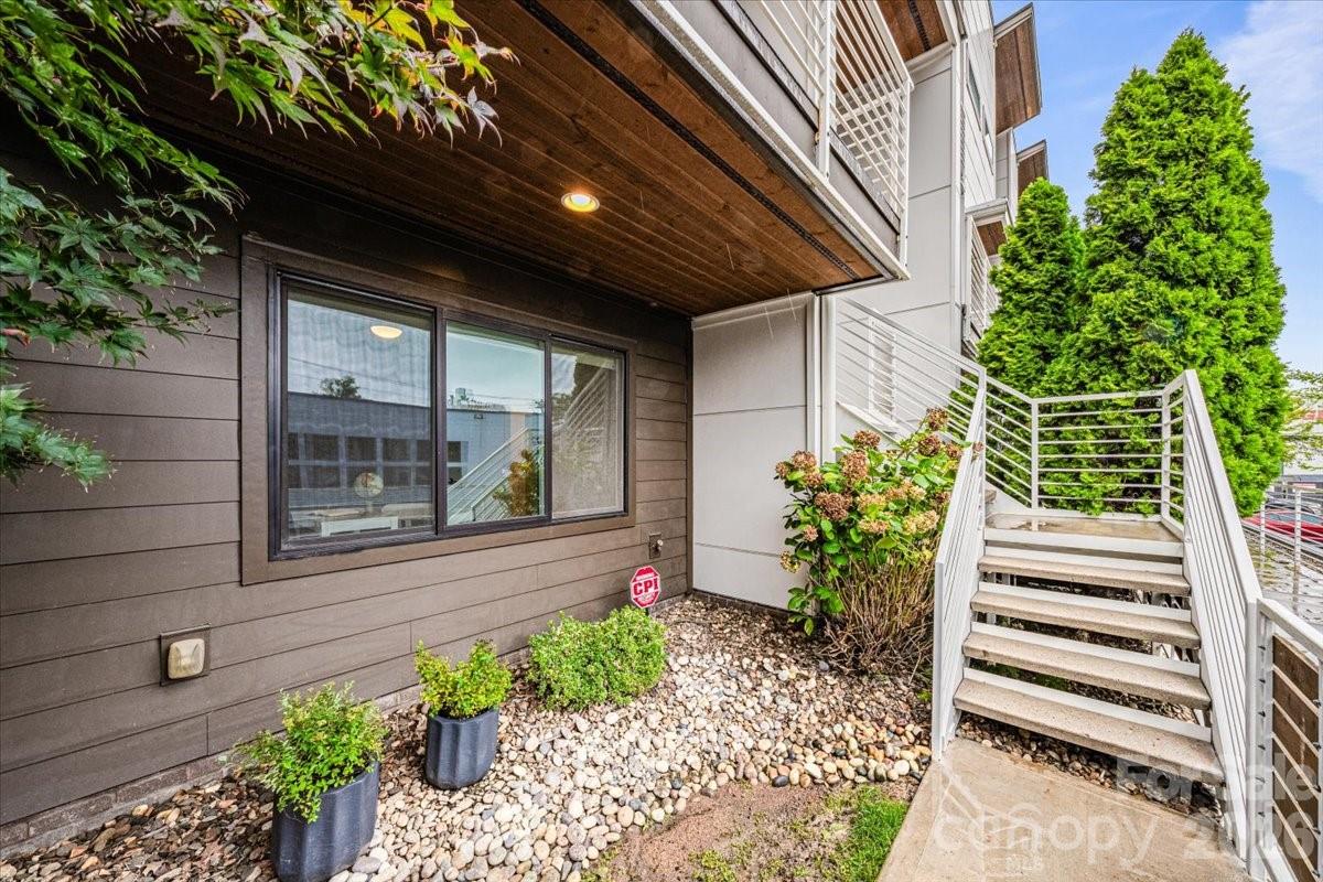 1426 S Church Street