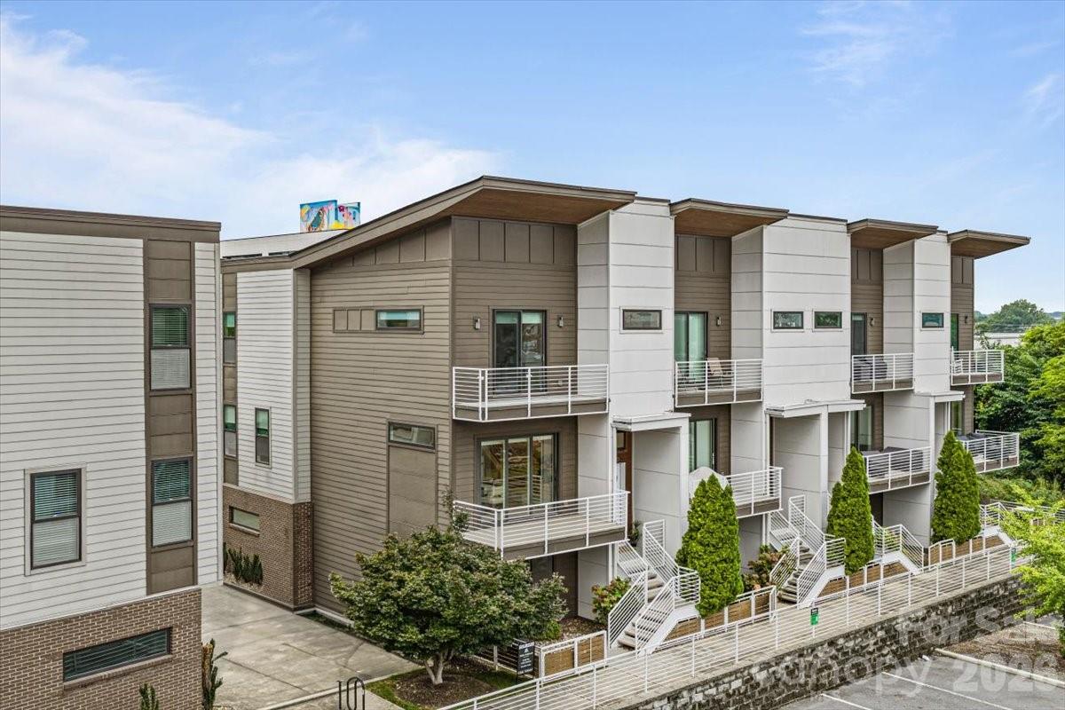 1426 S Church Street