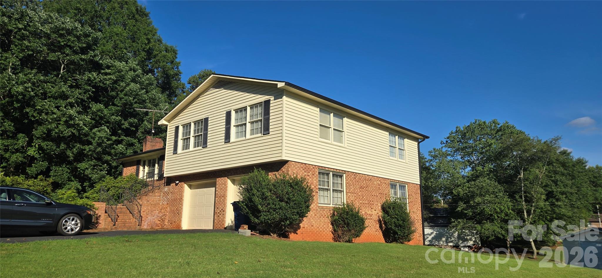 131 N Morvue Loop N