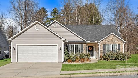 136 Grove End Road Fletcher NC 28732