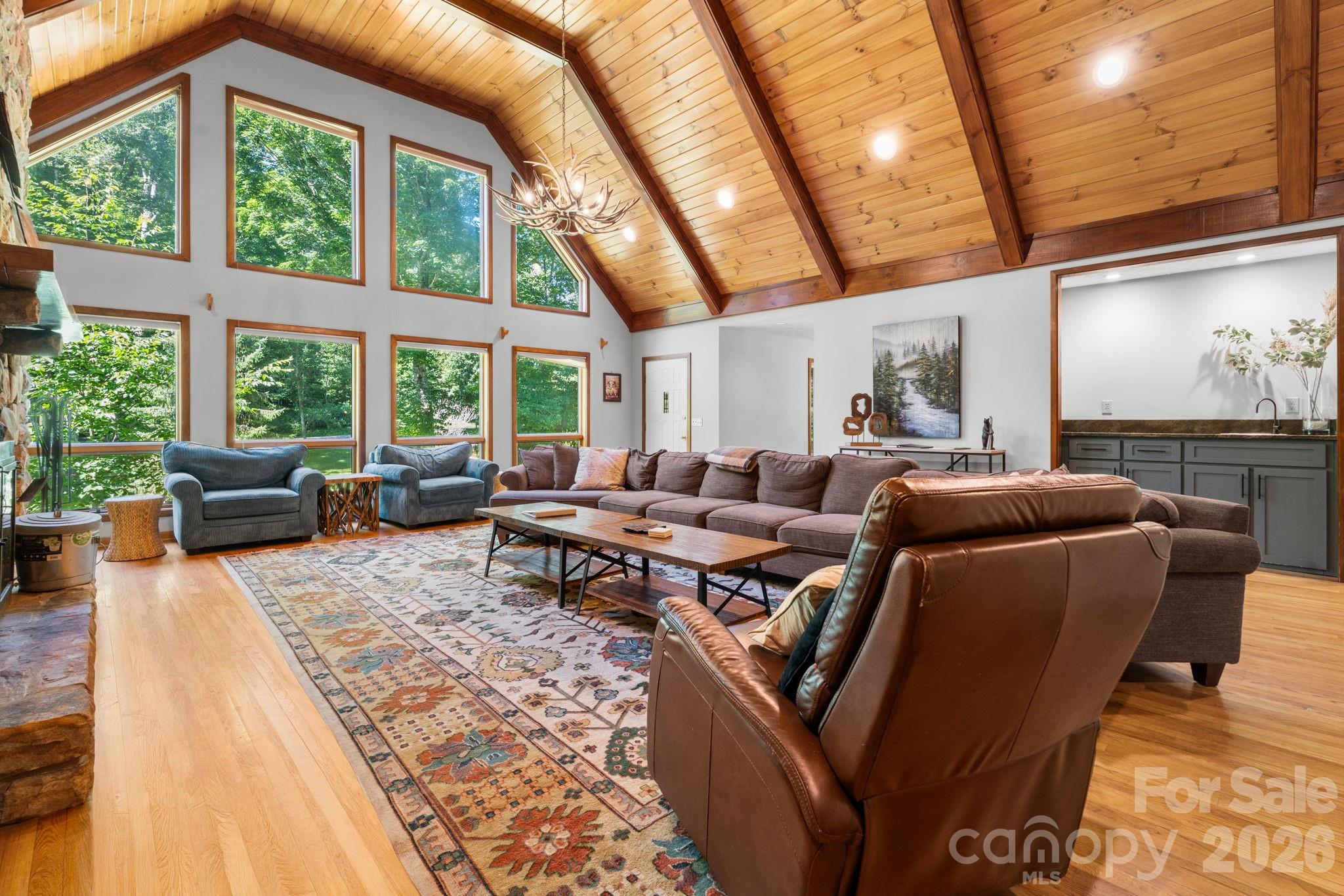 126 Rock Ledge Lane