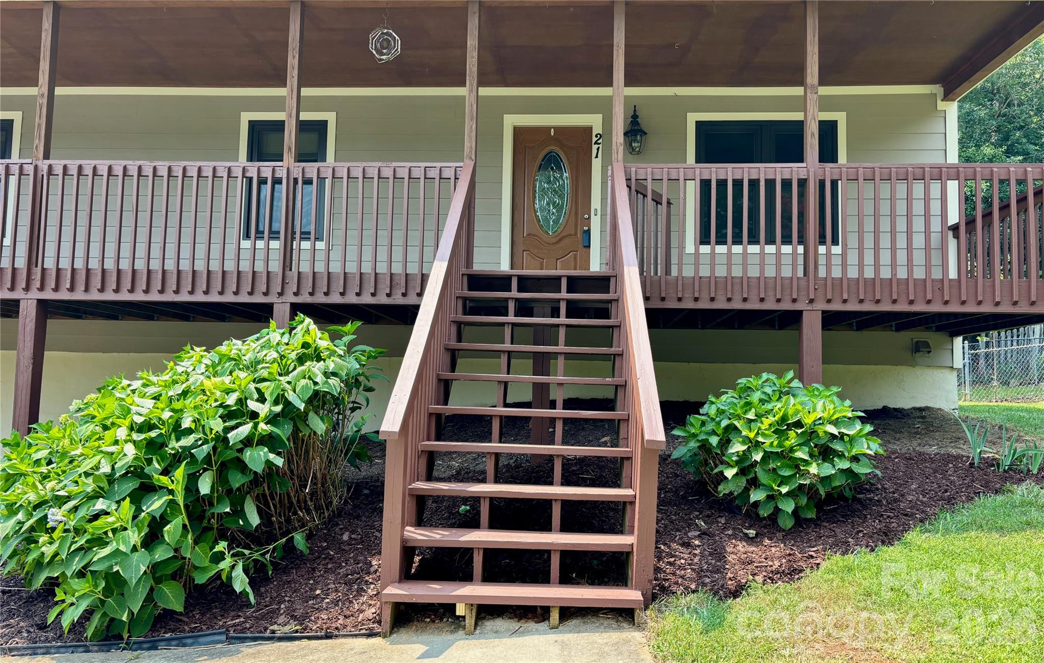 21 Ashwood Drive