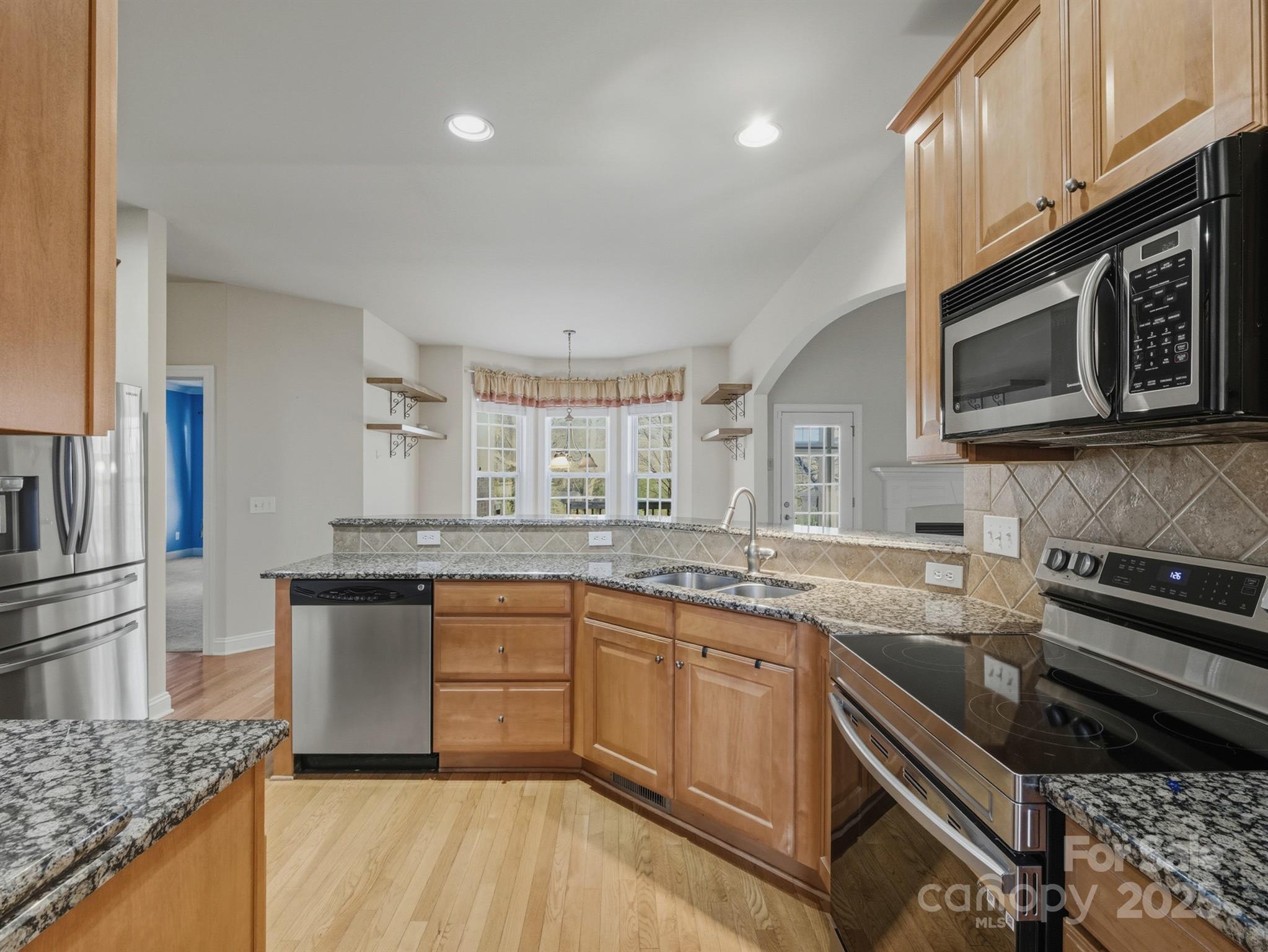 724 King Fredrick Lane SW