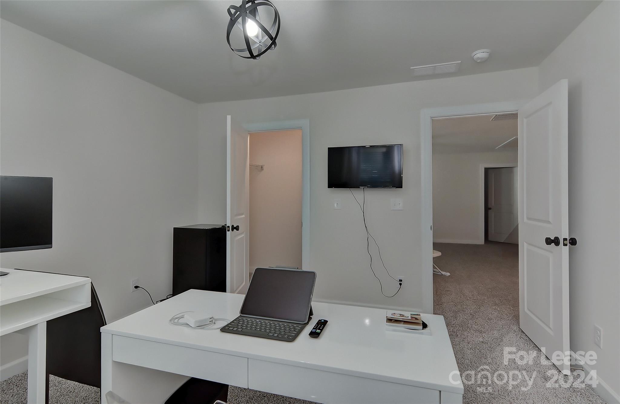 Kellswater Bridge - Residential Lease