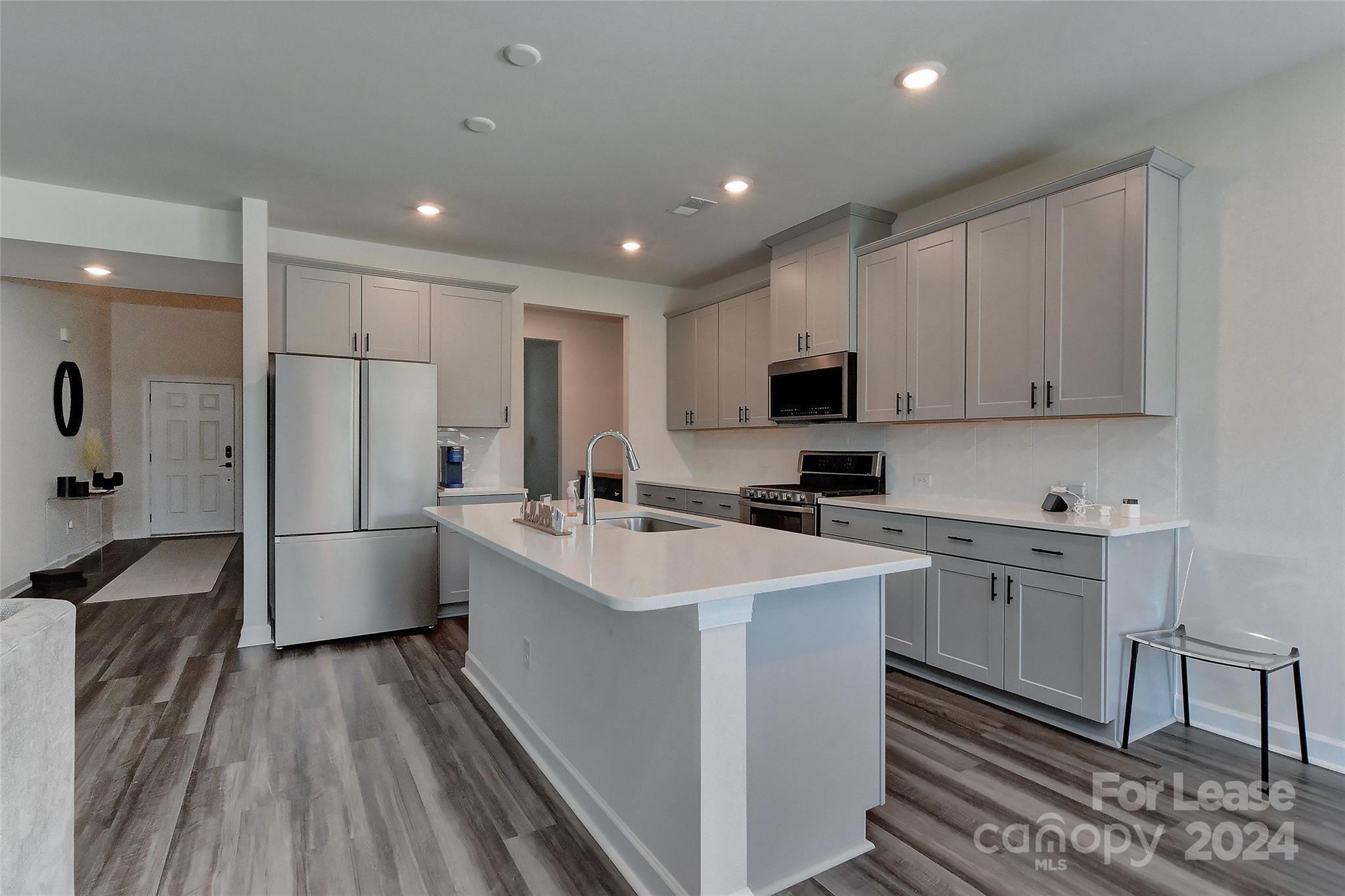 Kellswater Bridge - Residential Lease