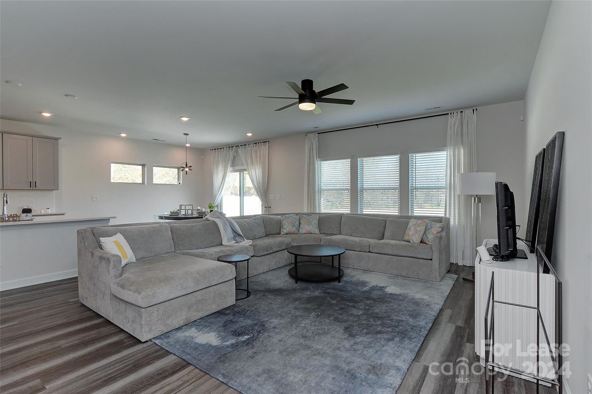 Kellswater Bridge - Residential Lease