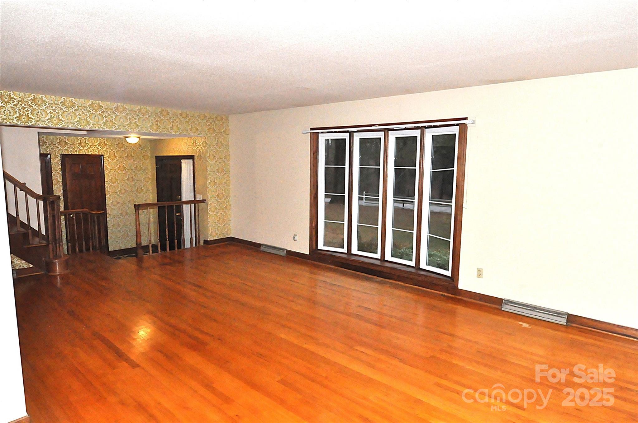 Hill Top Acres - Residential