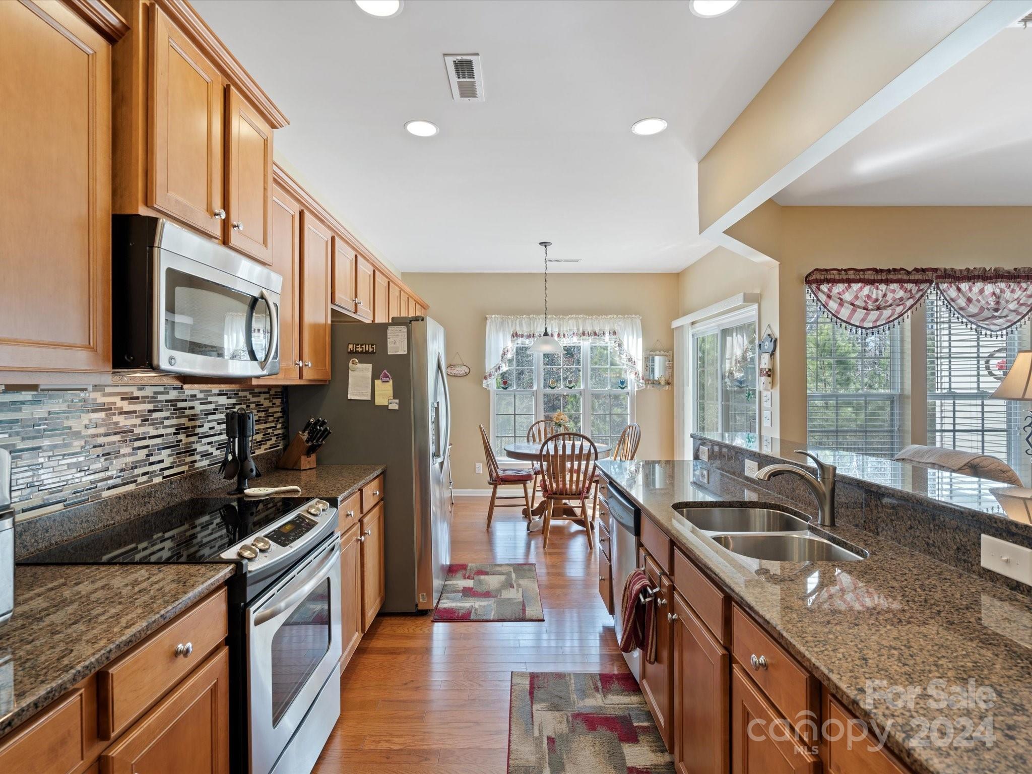 Sun City Carolina Lakes - Residential