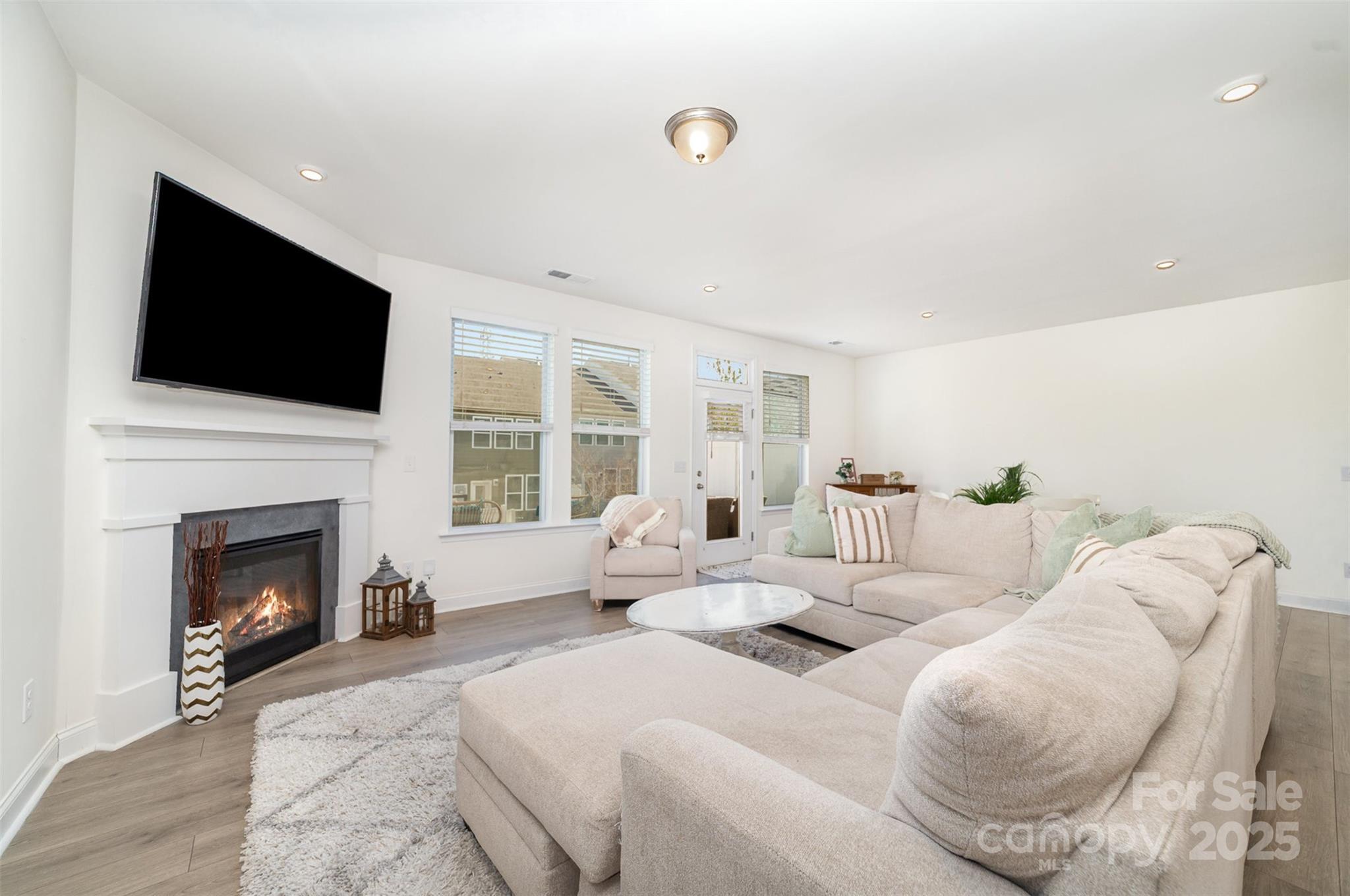 Paddlers Cove - Residential