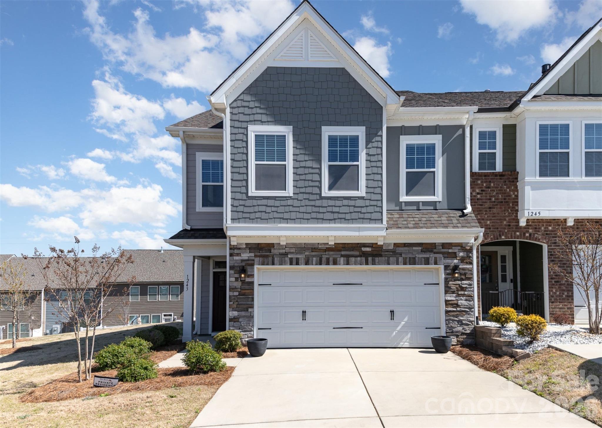 Paddlers Cove - Residential