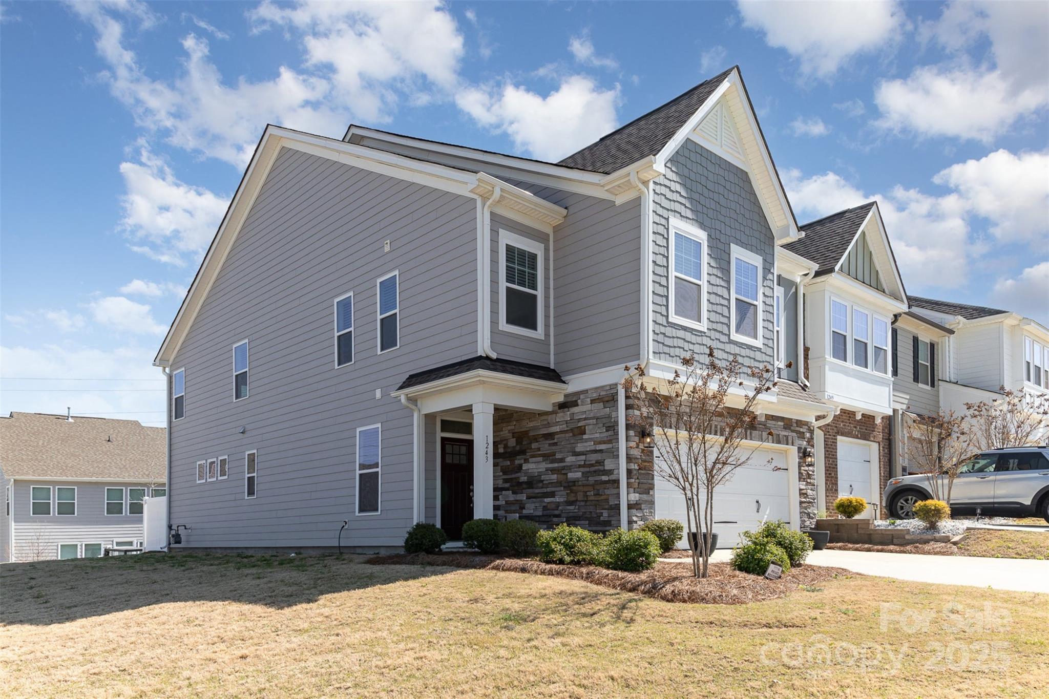 Paddlers Cove - Residential