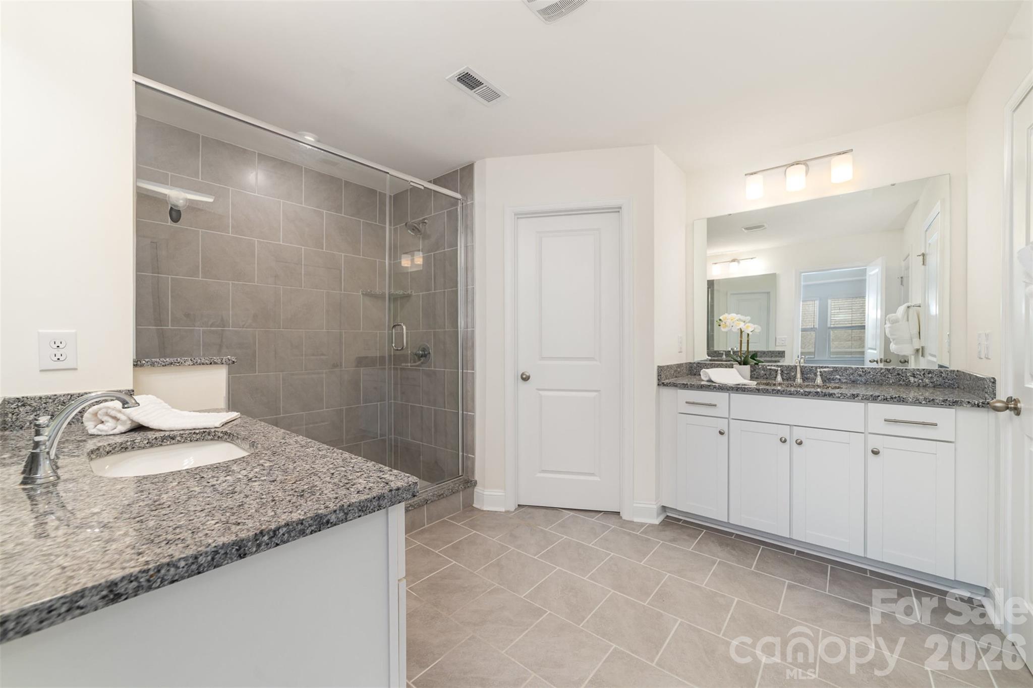 Paddlers Cove - Residential