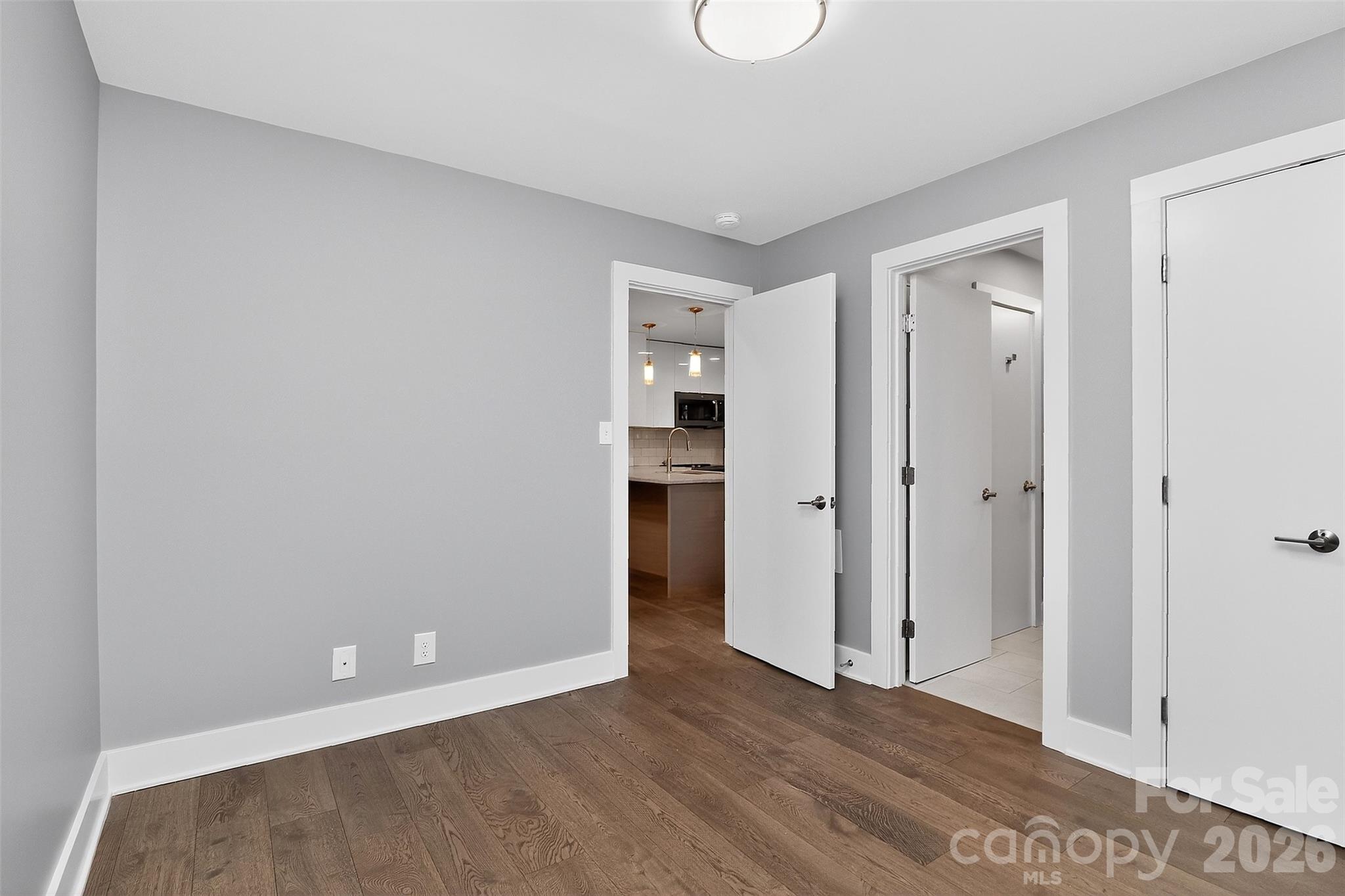 Myers Park - Residential