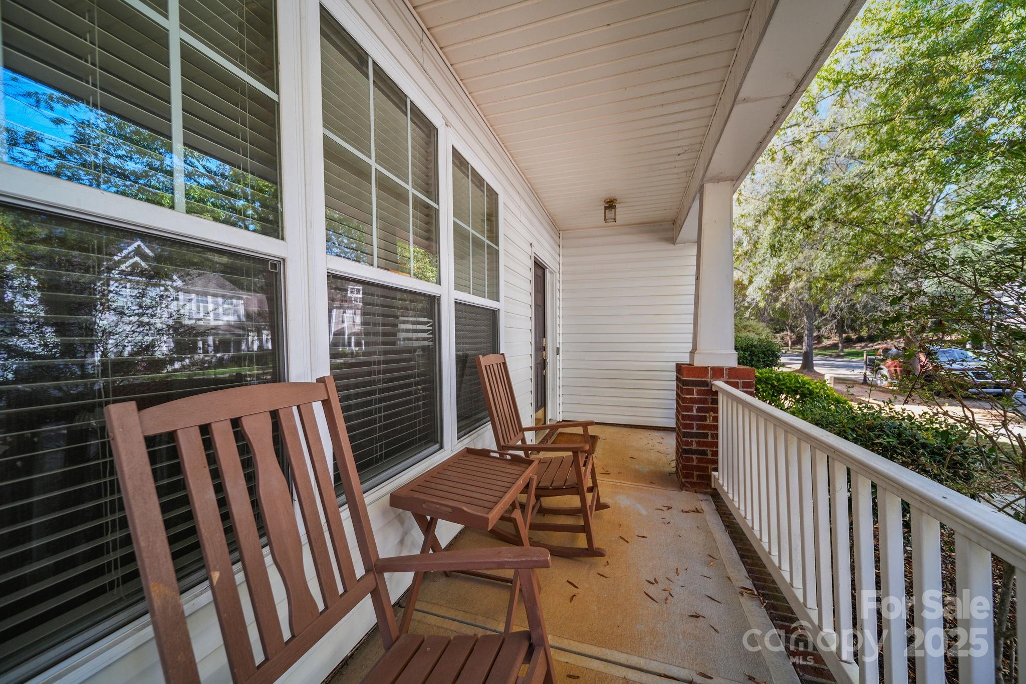 6010 Colonial Garden Drive