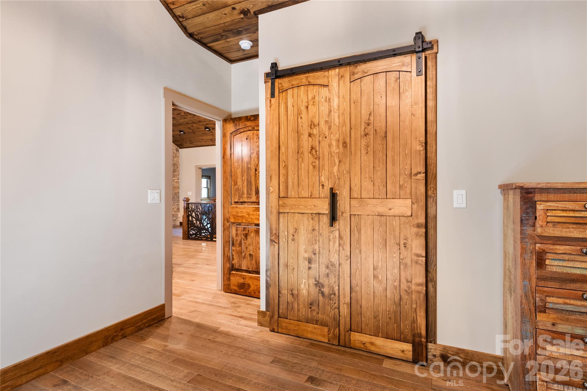 Sanctuary Cove - Residential