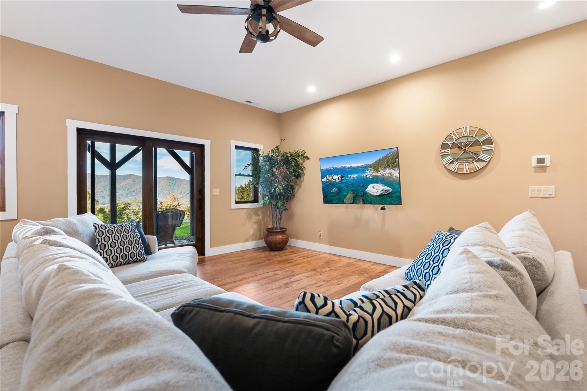 Sanctuary Cove - Residential