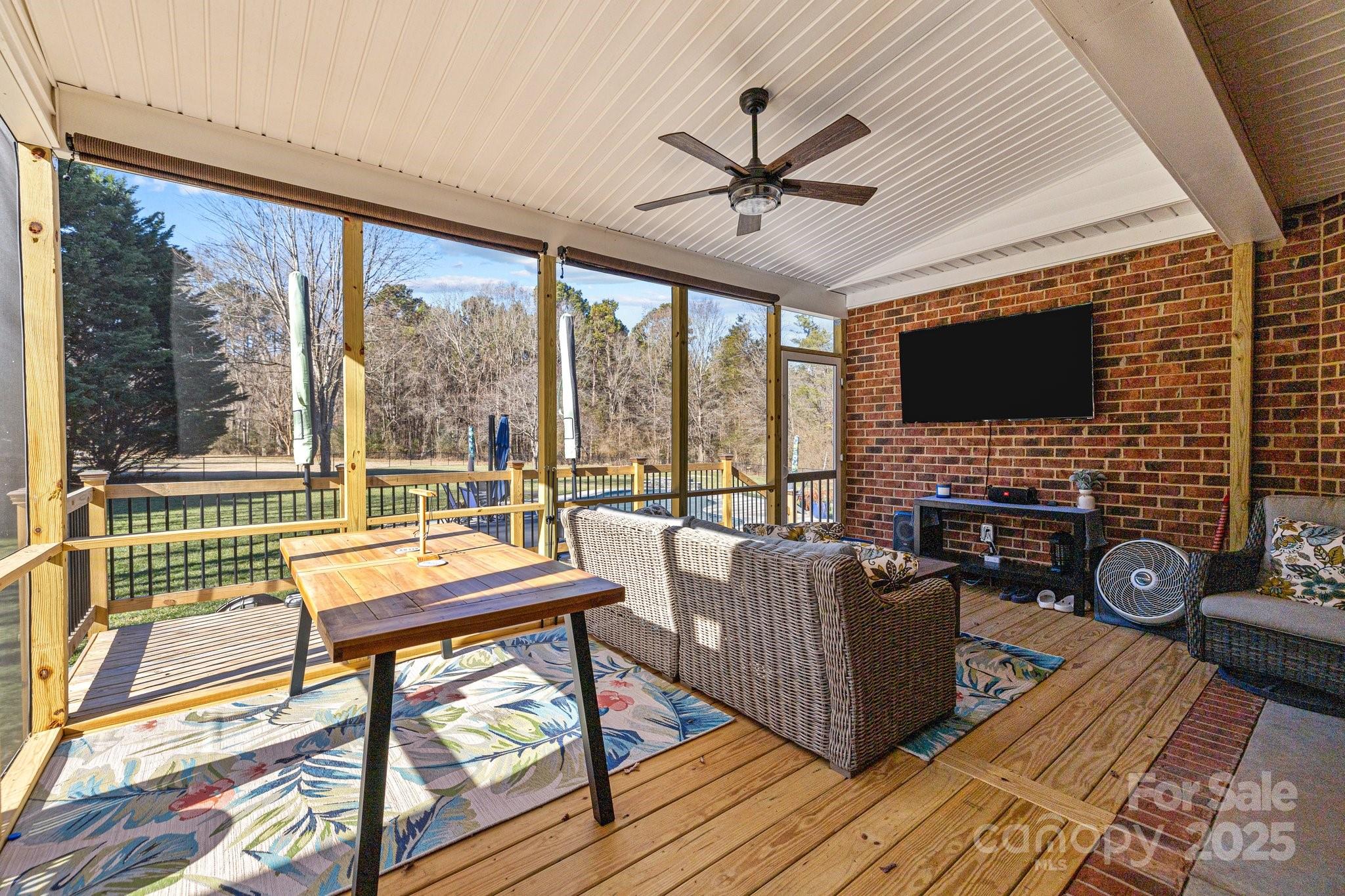 Patriots Crossing - Residential